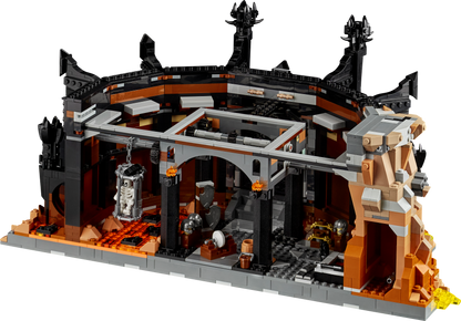 https://www.lego.com/cdn/cs/set/assets/blt03549430238c05bf/10333_alt2.png
