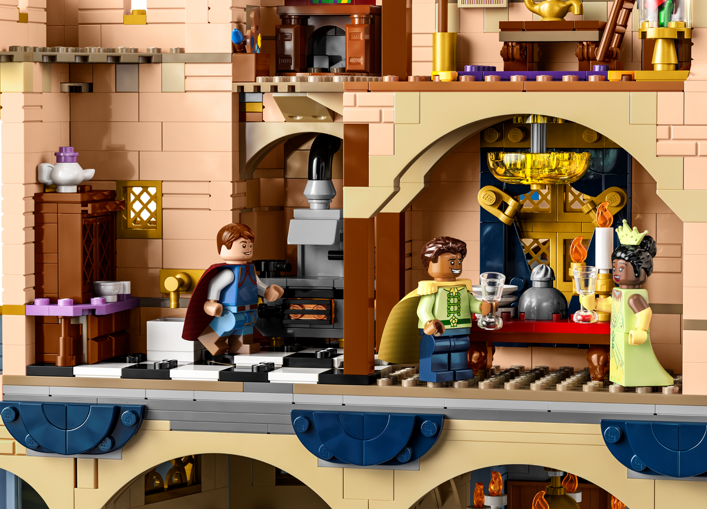 https://www.lego.com/cdn/cs/set/assets/blta04c86d021e9673c/43222_alt4.png