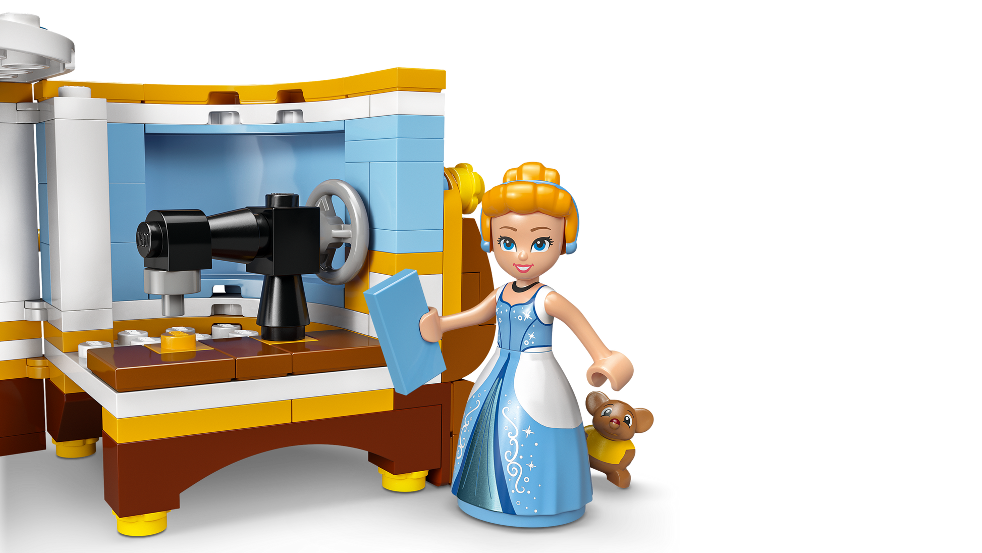 https://www.lego.com/cdn/cs/set/assets/blt3b2292a88102b845/43266_WEB_SEC04_NOBG_en-gb.png