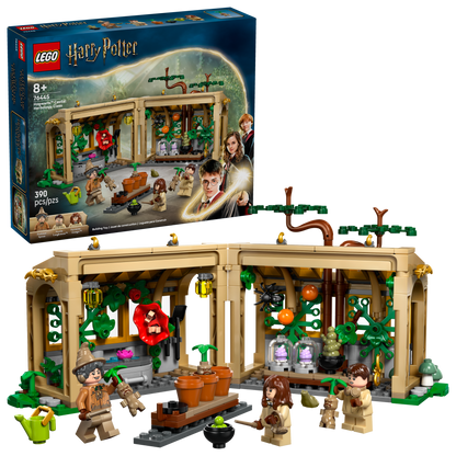 https://www.lego.com/cdn/cs/set/assets/blt383215a39bcdab27/76445_boxprod_v39_en-gb.png